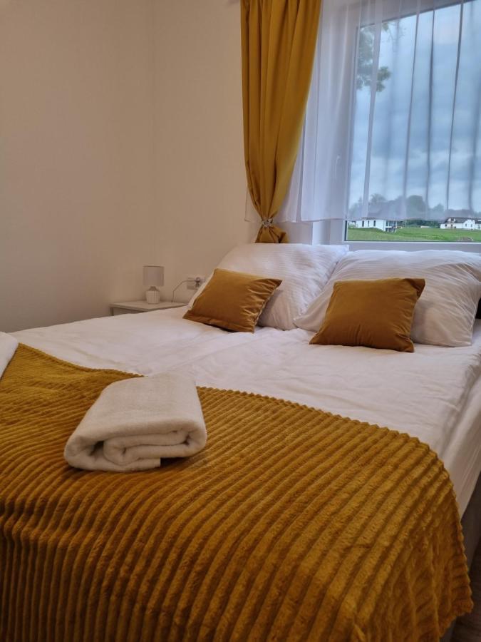 Apartamenty Jelen Pod Grapom Banska Nizna エクステリア 写真