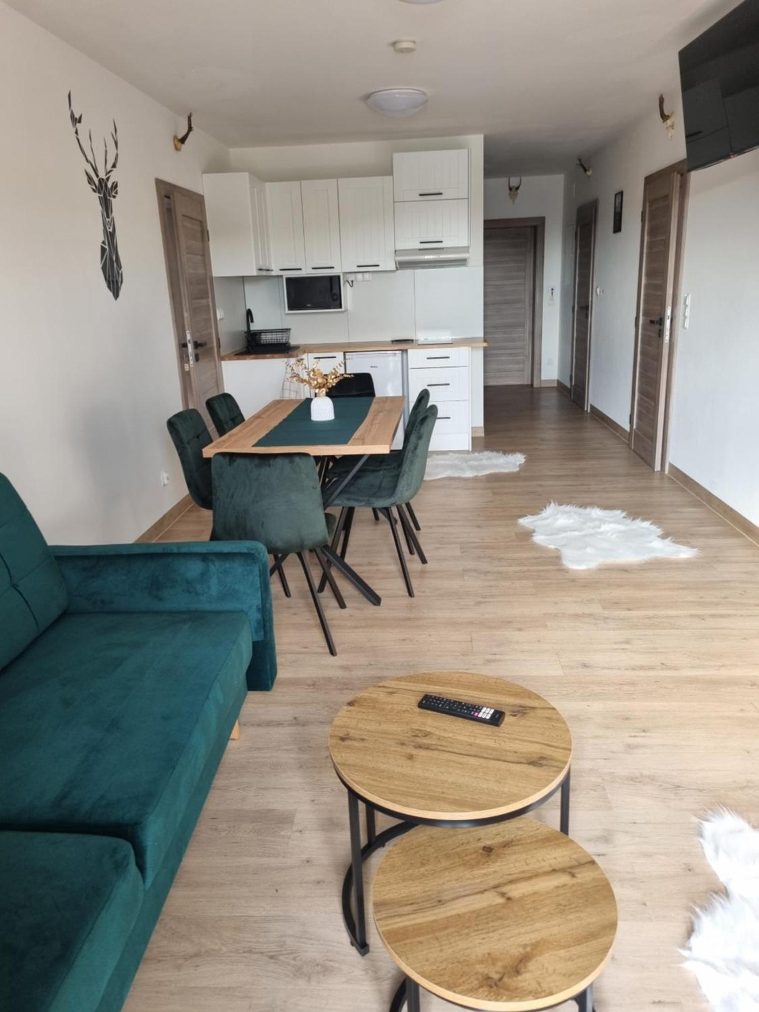Apartamenty Jelen Pod Grapom Banska Nizna エクステリア 写真